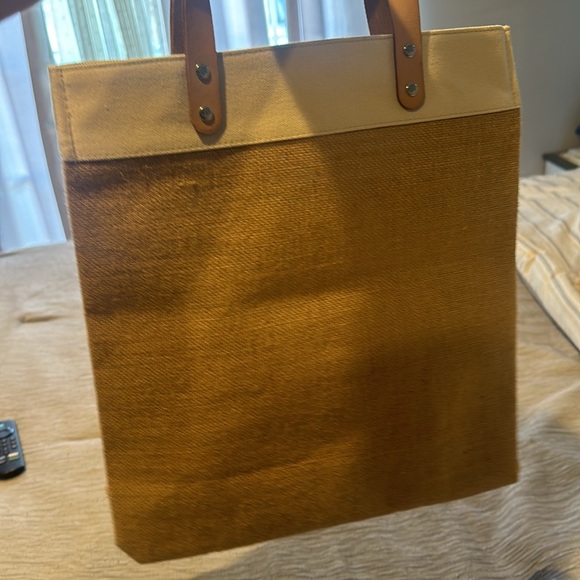 Brighton burlap tote - Picture 4 of 4